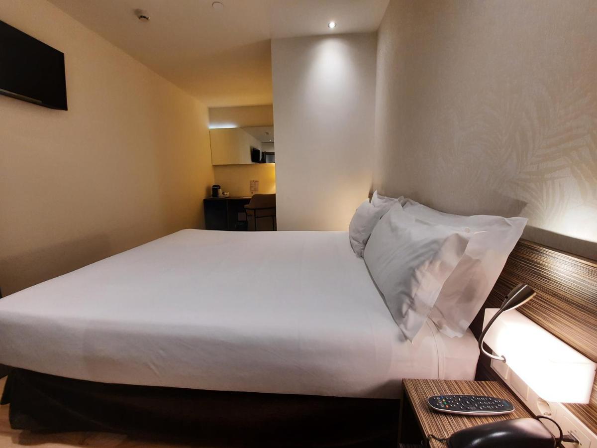 Hellosky Air Rooms Madrid Exterior photo